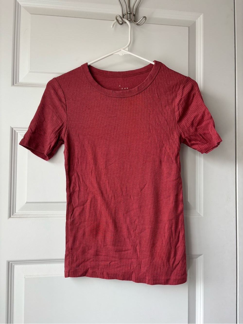 Women's Red Ribbed Short-Sleeve Shirt